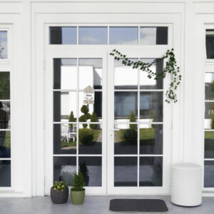 SINGLE DOOR-WIDE STYLE-3080 -STD PUSH/PULL HANDLE- STD OFFSET PIVOT HING - STD Deadlock w/Cylinder - OPEN FOR 1/4" GLASS-DARK BRONZE